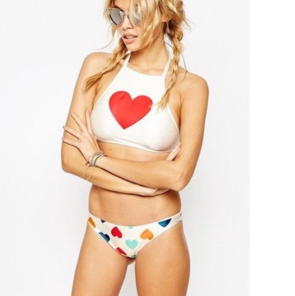 Women's NWT Heart Bandeau Brazilian Bikini Bottom